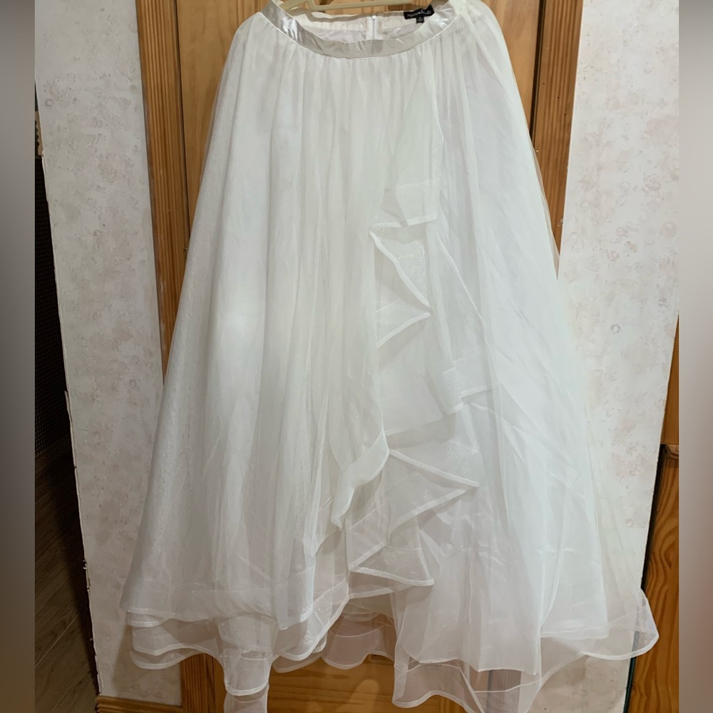 Sequin Hearts Tulle Maxi skirt white size 9